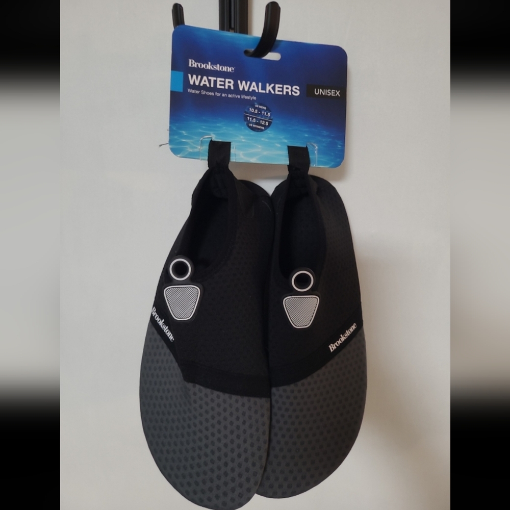 10.5-11.5 Brookstone Men's Black and Gray Water Walker Swim Shoes